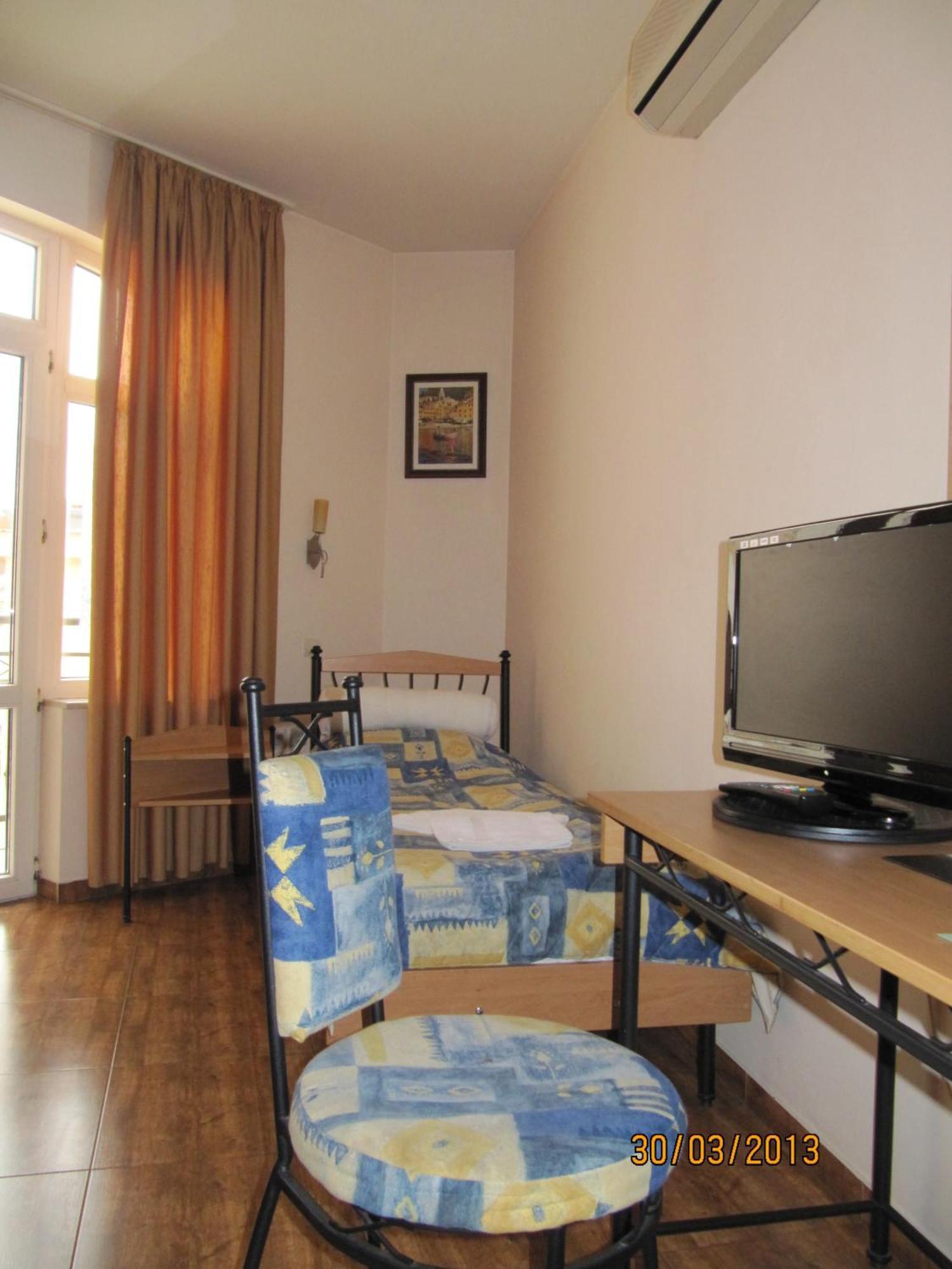 Central Family Hotel Haskovo Pokoj fotografie